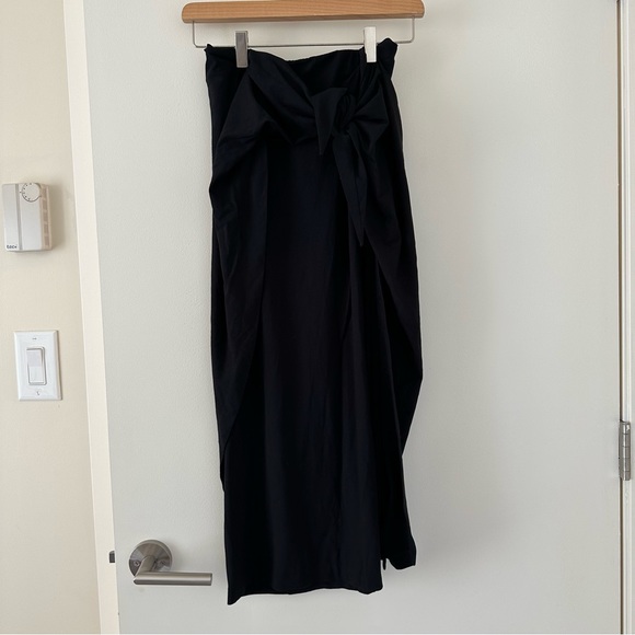 Black babaton sarong wrap skirt - Picture 2 of 5